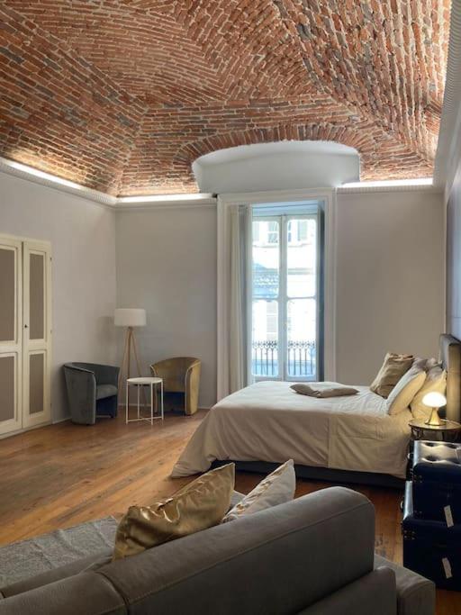 Il Salotto Di Torino Centrale In Piazza Vittorio Esterno foto